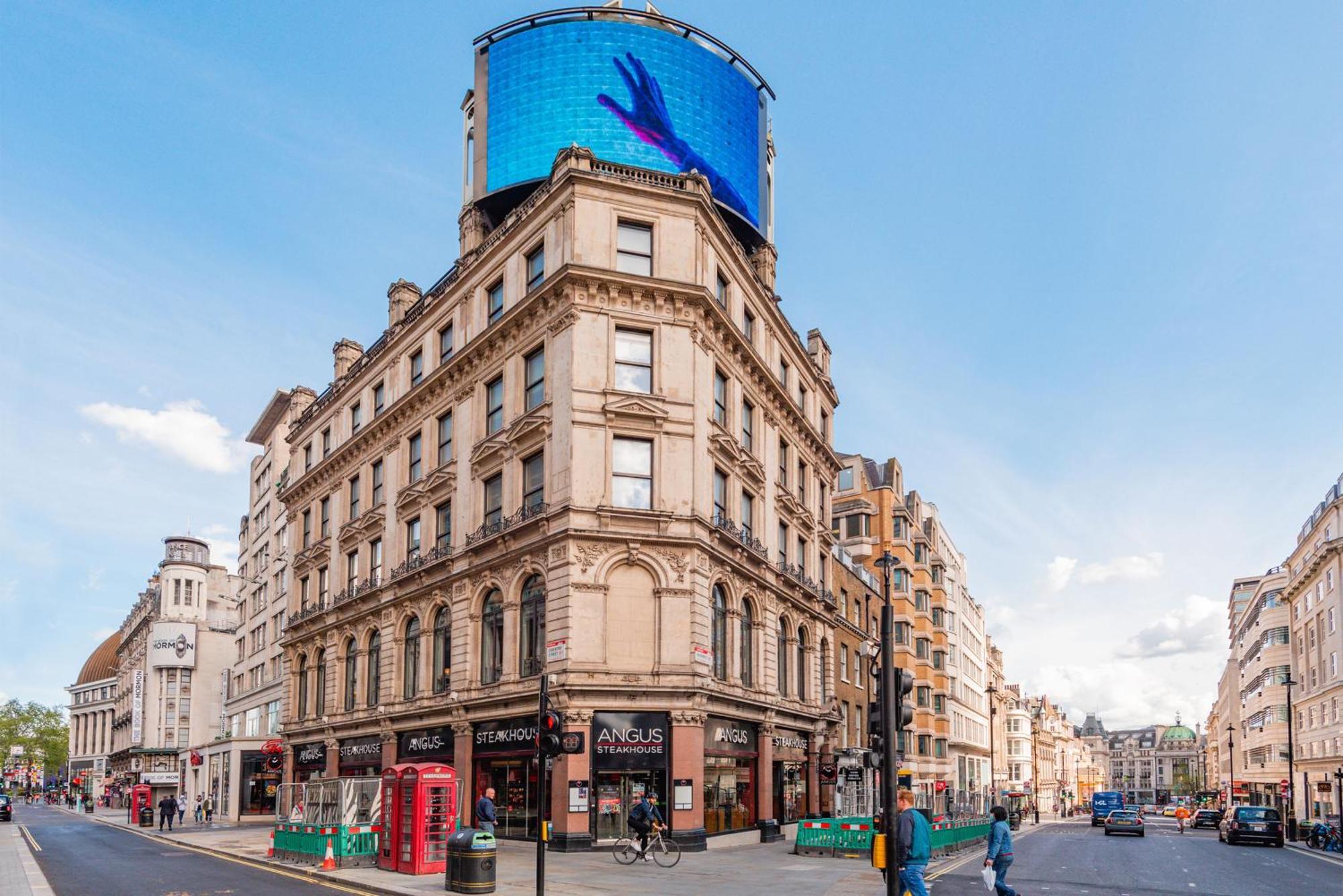 Welcome London Piccadilly Circus Ngoại thất bức ảnh